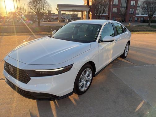 2026 Honda Accord LX 1.5T