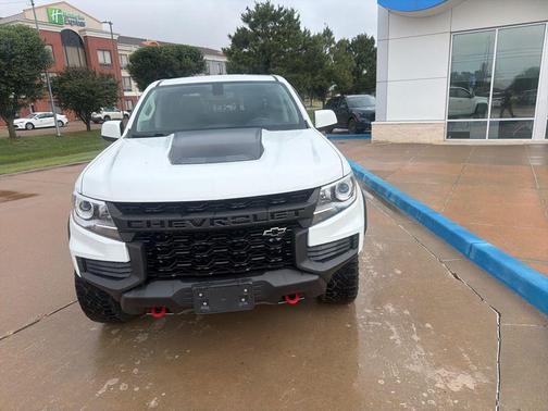 Summit White 2022 Chevrolet Colorado ZR2