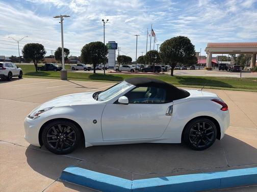 2019 Nissan 370Z Touring
