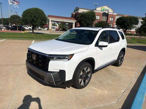Platinum White 2026 Honda Pilot Elite