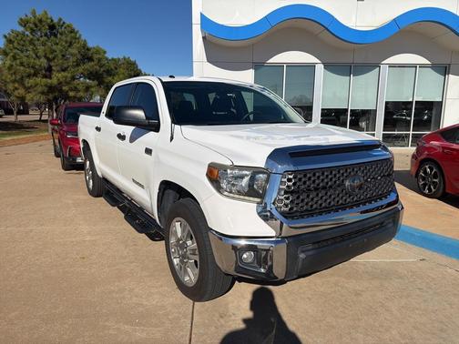 2018 Toyota Tundra SR5