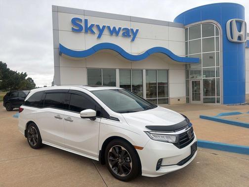 Platinum White Pearl 2024 Honda Odyssey Elite