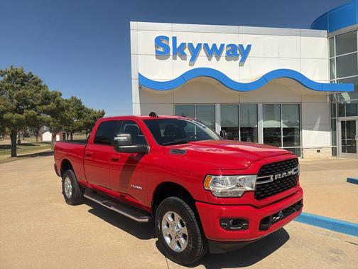 2024 RAM 2500 Big Horn Crew Cab 4x4 6'4' Box