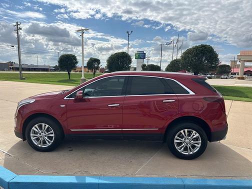 2021 Cadillac XT5 Luxury