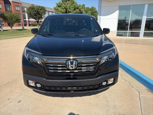 2017 Honda Ridgeline Black