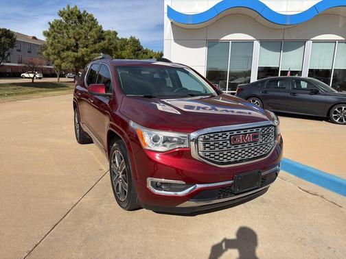 2017 GMC Acadia Denali