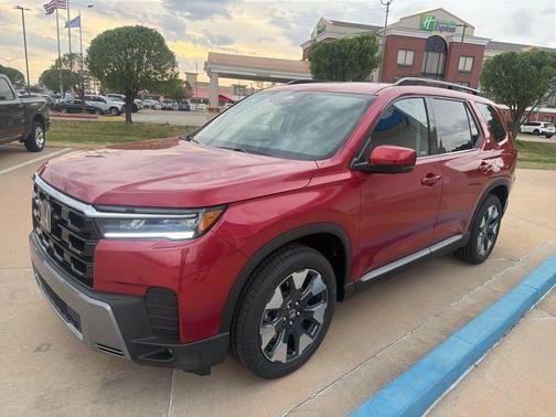 Radiant Red Metallic II 2026 Honda Pilot Elite