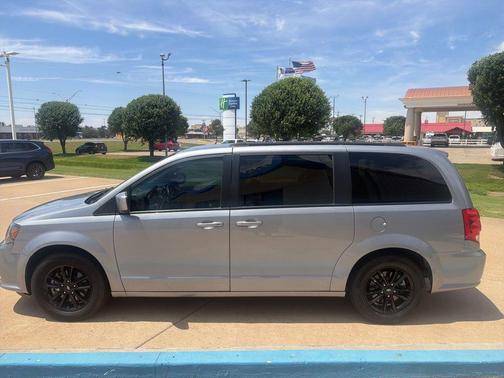 Billet Clearcoat 2020 Dodge Grand Caravan SE