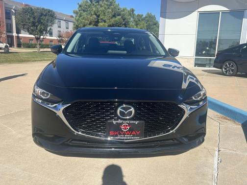 2025 Mazda Mazda3 FWD w/Preferred Package