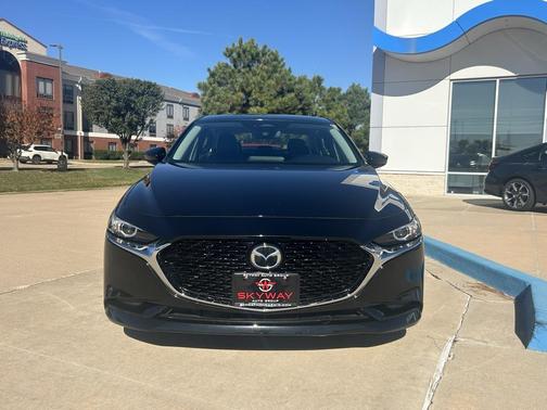 2025 Mazda Mazda3 FWD w/Preferred Package