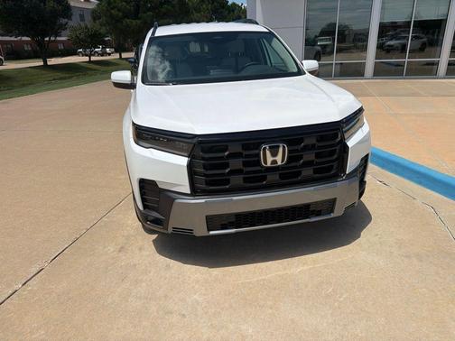 Platinum White Pearl 2026 Honda Pilot EX-L