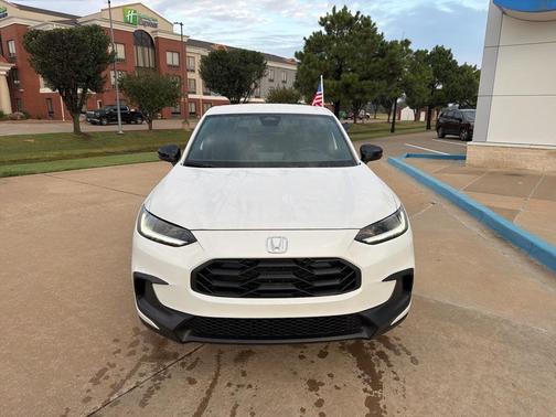 2026 Honda HR-V AWD Sport