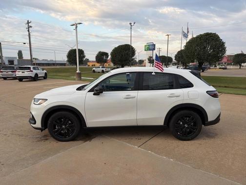 2026 Honda HR-V AWD Sport