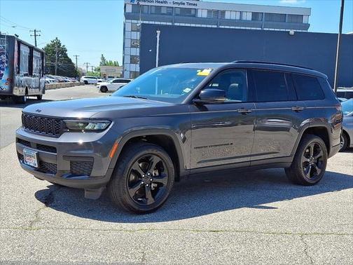 2022 Jeep Grand Cherokee L Altitude 4x4