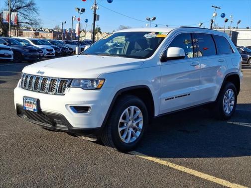 2022 Jeep Grand Cherokee WK Laredo E 4x4