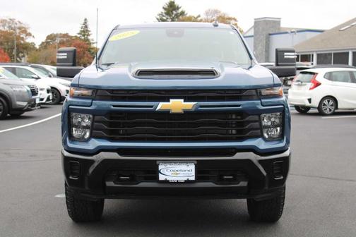2025 Chevrolet Silverado 2500 Custom