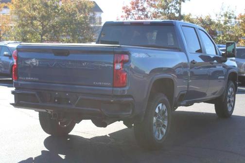 2025 Chevrolet Silverado 2500 Custom
