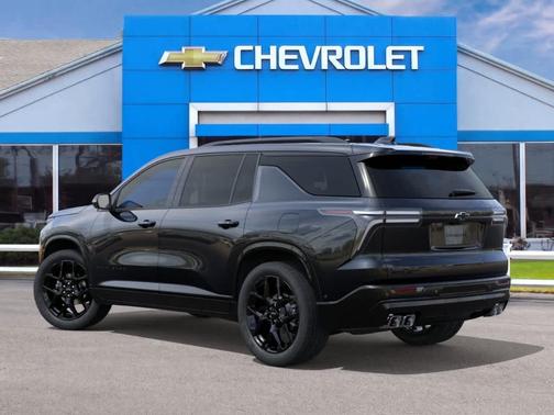 Mosaic Black Metallic 2026 Chevrolet Traverse RS