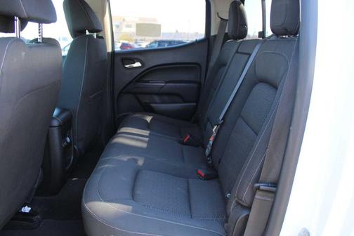 Summit White 2018 GMC Canyon SLE