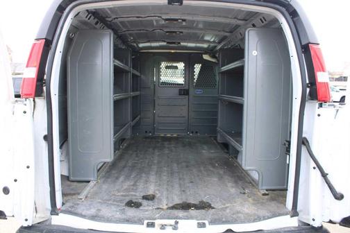 2022 Chevrolet Express 2500 Work Van