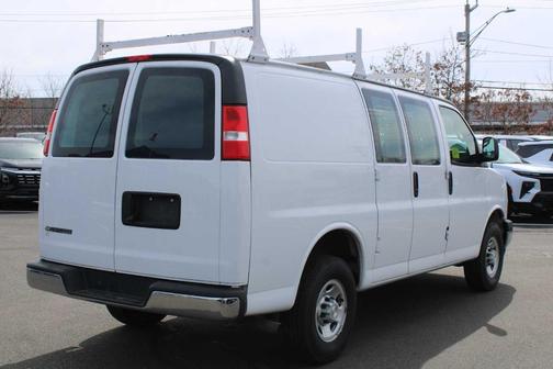 2022 Chevrolet Express 2500 Work Van
