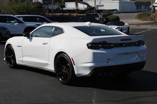 2021 Chevrolet Camaro 