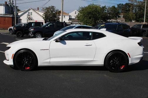 2021 Chevrolet Camaro 