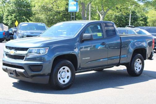Shadow Gray Metallic 2019 Chevrolet Colorado WT