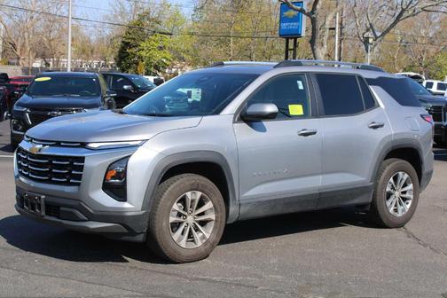 Sterling Gray Metallic 2025 Chevrolet Equinox LT
