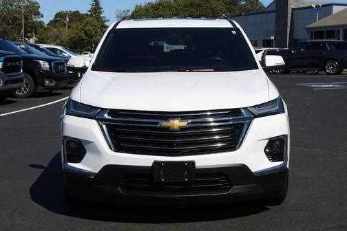 2022 Chevrolet Traverse LT Leather