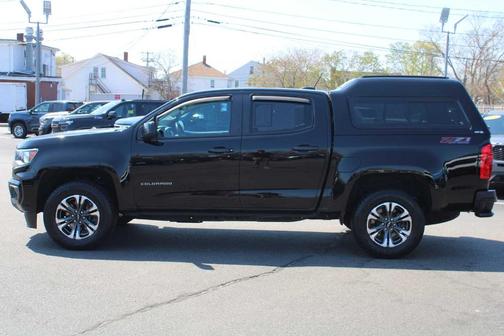 Black 2022 Chevrolet Colorado Z71