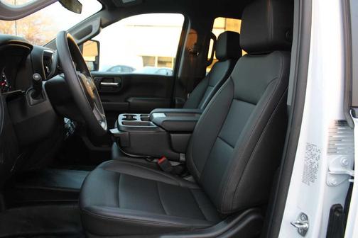 2025 Chevrolet Silverado 2500 WT