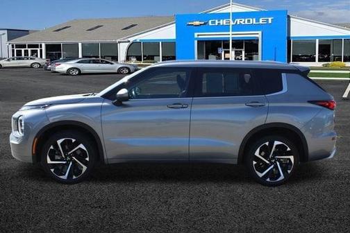 2022 Mitsubishi Outlander SEL
