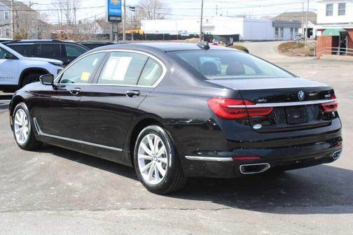 2019 BMW 740 i xDrive