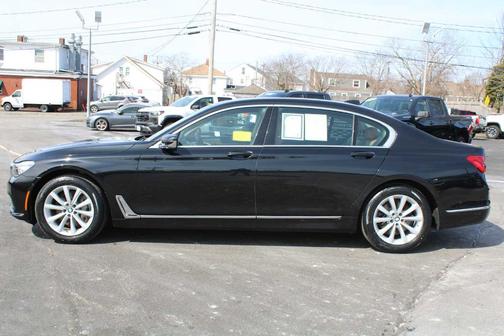 2019 BMW 740 i xDrive