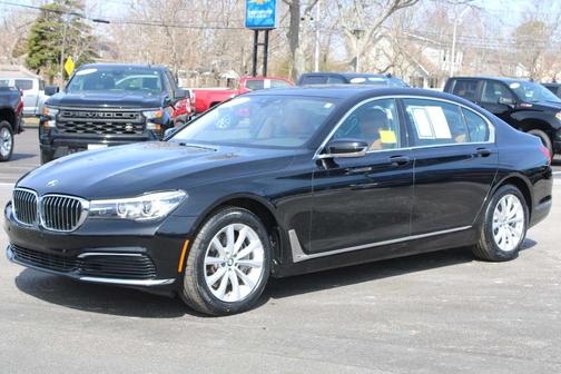 2019 BMW 740 i xDrive