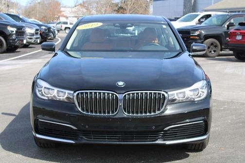 2019 BMW 740 i xDrive