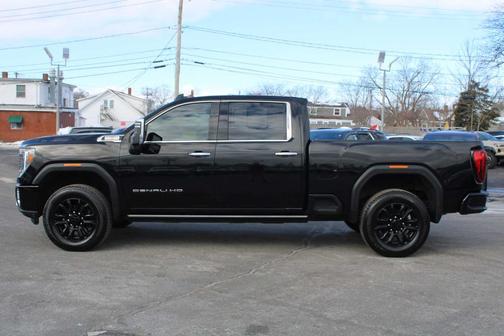 2021 GMC Sierra 2500 Denali