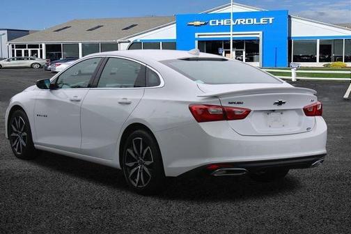2022 Chevrolet Malibu RS