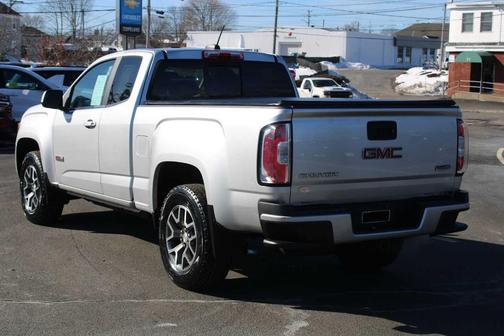 2016 GMC Canyon SLE