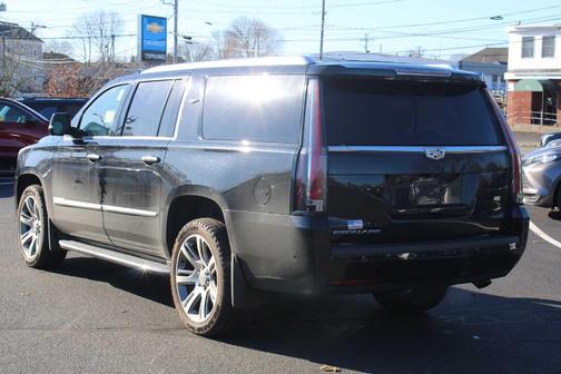 2020 Cadillac Escalade ESV Luxury