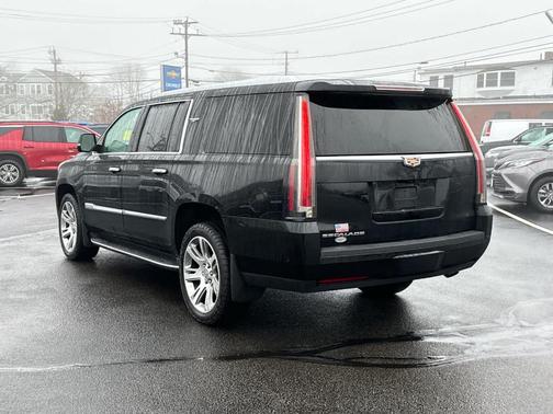 2020 Cadillac Escalade ESV Luxury