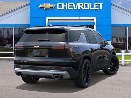 Mosaic Black Metallic 2026 Chevrolet Traverse LT
