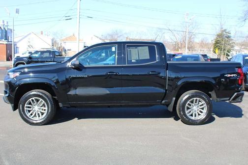 2023 Chevrolet Colorado LT
