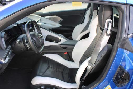 2020 Chevrolet Corvette Stingray w/2LT