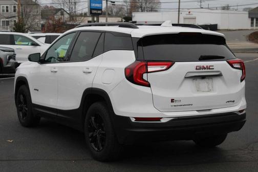 2022 GMC Terrain AT4