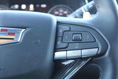 2024 Cadillac XT6 Sport AWD