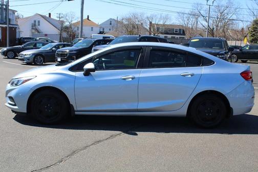 2017 Chevrolet Cruze LS