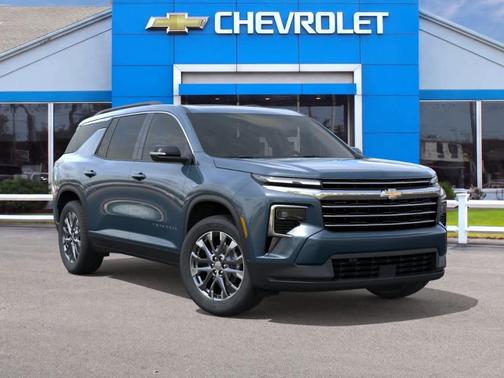 Lakeshore Blue Metallic 2026 Chevrolet Traverse LT