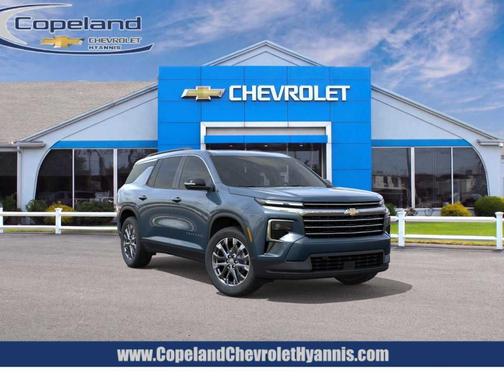 Lakeshore Blue Metallic 2026 Chevrolet Traverse LT